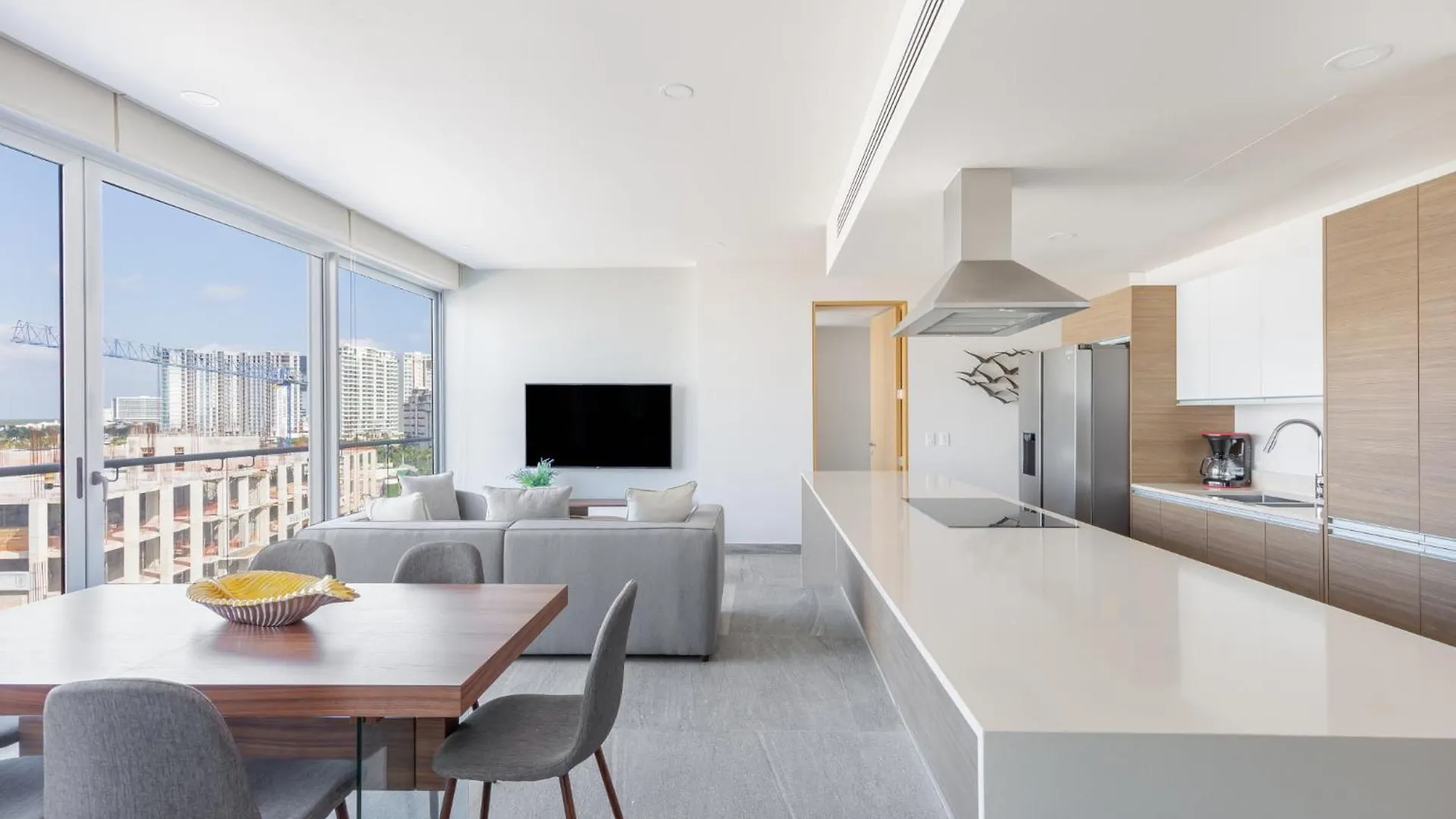 קנקון Oceanview 3 Bedroom Condo, Rooftop Pool&Jacuzzi, Beach! 0*,  מקסיקו
